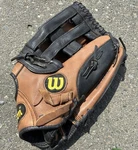 Wilson A650 Softball Glove 14 Ecco Leather Rht A0650 Brown & Black Inch. Fixed Price $35.00.