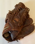 Nokona Classic Walnut WB-1150 Rht 11.50" Baseball Glove Made In Usa. Fixed Price $260.00.