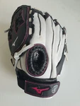 Mizuno Prospect Finch Youth Softball Glove Lht Black White Pink Nwot 11". Fixed Price $24.98.