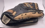 Rawlings Play Maker Fastback Model PM161ORB 11.5-IN Leather Pocket Rht. Fixed Price $12.47.