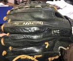 Mizuno Baseball Glove Rht GPL1153D 11.5" Mvp Youth Power Close Black Brown. Fixed Price $16.99.