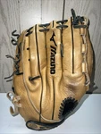 Mizuno Diamond Pro 13" GDP1302 Baseball Glove Softball Mitt Left Hand Throw. Fixed Price $39.99.