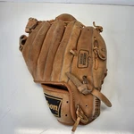 Wilson A2352 Leather Baseball Glove Mitt Left Handed. Fixed Price $24.99.