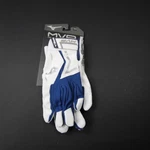 Mizuno Gloves - Batting Men's White New With Tags. Fixed Price $23.10.