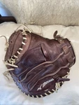 Mizuno Supreme Pro Scoop GXC90B3 33.5" Right Handthrower Catchers Mitt See Desc. Fixed Price $50.00.