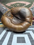 50 Era Wilson A2564 Catcher Mitt Rube Walker Model Arc. Fixed Price $79.00.