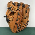 Wilson Boys Genuine Leather Softball Glove A0450 PG9 Inches Rht T-ball. Fixed Price $16.99.