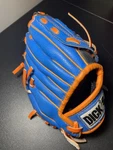 T-ball Glove Dicks Sporting Goods Rh Throw 8" Inch Baseball Lightly Used. Fixed Price $13.99.