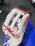 New Louisville Slugger Tps 14" Slow Pitch Softball Glove WTLPSRS1814. Fixed Price $245.00.