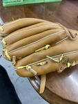 Baseball Glove By Franklin Field Master 4609 1/2 Right Hand Throw Nice. Fixed Price $5.55.