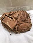 Nokona Pro-line CM88 Broken Well Padded 31 Baseball Catchers Mitt Right Thro. Fixed Price $200.00.
