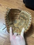 Vintage Spalding 42-4911 Rht First Basemans Mitt Glove Mike Hegan Baseball. Fixed Price $24.95.