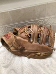 Macgregor Pete Rose G5SB 12.5 Baseball Softball Glove Right Hand Throw. Fixed Price $100.00.
