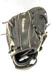 Akadema Professional ATS77 Rht Reptilian Series 12.5 Fast Pitch Softball Glove. Fixed Price $39.99.