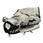 Rawlings Elite 12" Gold Glove GGEFP120BW Fastpitch Softball Right Hand Throw. Fixed Price $89.99.