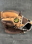 Wilson A440 Glove Fast Pitch 12 Monsta Web Leather Left Hand Throw Read. Fixed Price $13.16.