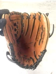 Rawlings RBG11PG Youth Baseball Glove Rht Nomar Garciaparra. Fixed Price $15.95.