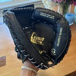 Youth Mizuno Catchers Mitt Glove Right Hand Throw Leather GXC-111 Black New. Fixed Price $59.99.