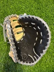Rawlings Heart Of The Hide R2G 12.5" Rht First-base Mitt. Fixed Price $275.00.