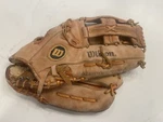 Wilson A2051 Leather Baseball Mitt Glove Rht Right Hand Throw Softball. Fixed Price $19.99.