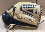 Mizuno Classic Fastpitch Right-hand 12.5 Inch Baseball Glove Tan GCF1250 E23. Fixed Price $161.21.