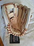 Marucci MFGHG1125I - Honor The Game Rh 1/4 Unused Excellent. Fixed Price $229.00.