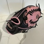 Wilson A200 Youth T-ball Mitt Glove 10" Pink/black Right Hand Thrower. Fixed Price $12.00.
