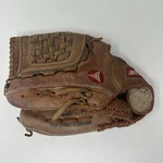Ssk DPG-340 Youth Baseball Glove 10 Right Hand Throw Brown Leather Beginner. Fixed Price $19.96.
