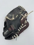Rawlings PL105BB 10.5" Players Series Right Hand Throw Baseball Glove Youth Size. Fixed Price $9.09.