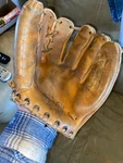 Vintage Rht Hawthorne Baseball Glove #60-4078. Fixed Price $19.75.