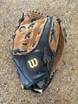 Wilson A360 Baseball Softball Glove AO360 ES14 Rht Genuine Leather Split. Fixed Price $15.00.