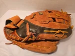 Mizuno Mz 1395 Professional Max Flex Softball Baseball Glove Right Hand Thrower. Fixed Price $18.95.