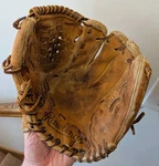 Rawlings PRO-15TL Heart Of The Hide Gold Glove 11" Baseball. Fixed Price $79.99.