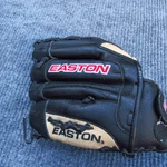 Easton Model BMX1200B Black Magic Right Handed Throw Baseball Glove 12.5. Fixed Price $26.65.
