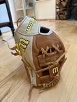 Wilson A2000 1787SC 11.75 Glove Rht Spin Control W/ Leather Tag. Fixed Price $194.95.