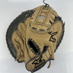 Mizuno GXS-100 Girls Broken In Deep Pocket 32.5 Catchers Mitt Right Throw. Fixed Price $82.46.