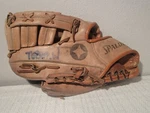 Spalding Ez-flex Softball Glove Mitt Lht Left Hand Throw The Classic 42-5366. Fixed Price $19.99.