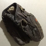 Easton EX517 Baseball Glove Mitt. Fixed Price $20.00.