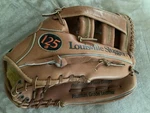 Vintage Louisville Slugger Series G125-5DP Right Hand Throw Softball Glove. Fixed Price $32.99.