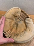 Yogi Berra Spalding Advisory Staff Vintage Catcher Lh Mitt Leather Glove 42-443. Fixed Price $47.00.