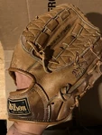 Wilson A2231 Ron Leflore Dual Hinge Baseball Glove Snap Action Nylon Stitched. Fixed Price $25.00.