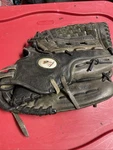 Miken EPS130GB Baseball/softball Mitt Glove Inch Right Handed Thrower. Fixed Price $39.91.