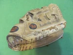 Louisville Slugger Super Daddy LSG8 12" Mitt Righthand Throw Baseball Glove. Fixed Price $24.95.
