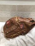 Nokona N80 Totally Awesome 13.5 Baseball Softball First Mitt Left Throw. Fixed Price $250.00.