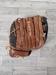 Easton Baseball Glove Gs 60 12 Mitt Rht Usa Tanned Leather. Fixed Price $49.95.