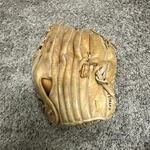 Wilson Pro Model A2212 Bobby Bonds Signature 12" Baseball Glove. Fixed Price $15.00.