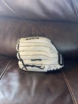 Worth White & Black Baseball Glove 10 Inch Right Hand Thrower Model WF120P. Fixed Price $35.00.