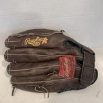Rawlings RS130 13" Rh Throw Renegade Fastback Baseball Softball Glove Dark Brown. Fixed Price $22.95.