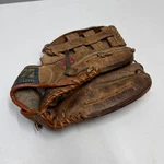 Mizuno MT2070 Baseball Glove Right Handed Thrower 12"PRO Model Lite Flex Leather. Fixed Price $19.99.
