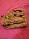 Wilson A2121 Glove Pro Model Rht Baseball Strap Back Finger Hole Nice Shape. Fixed Price $24.95.